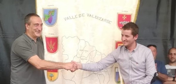Enériz traspasa el testigo a Legarda para la celebración del día de valle en 2020